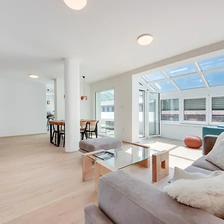 Exquisite 3-bedroom Penthouse With Two Terraces In Maribor